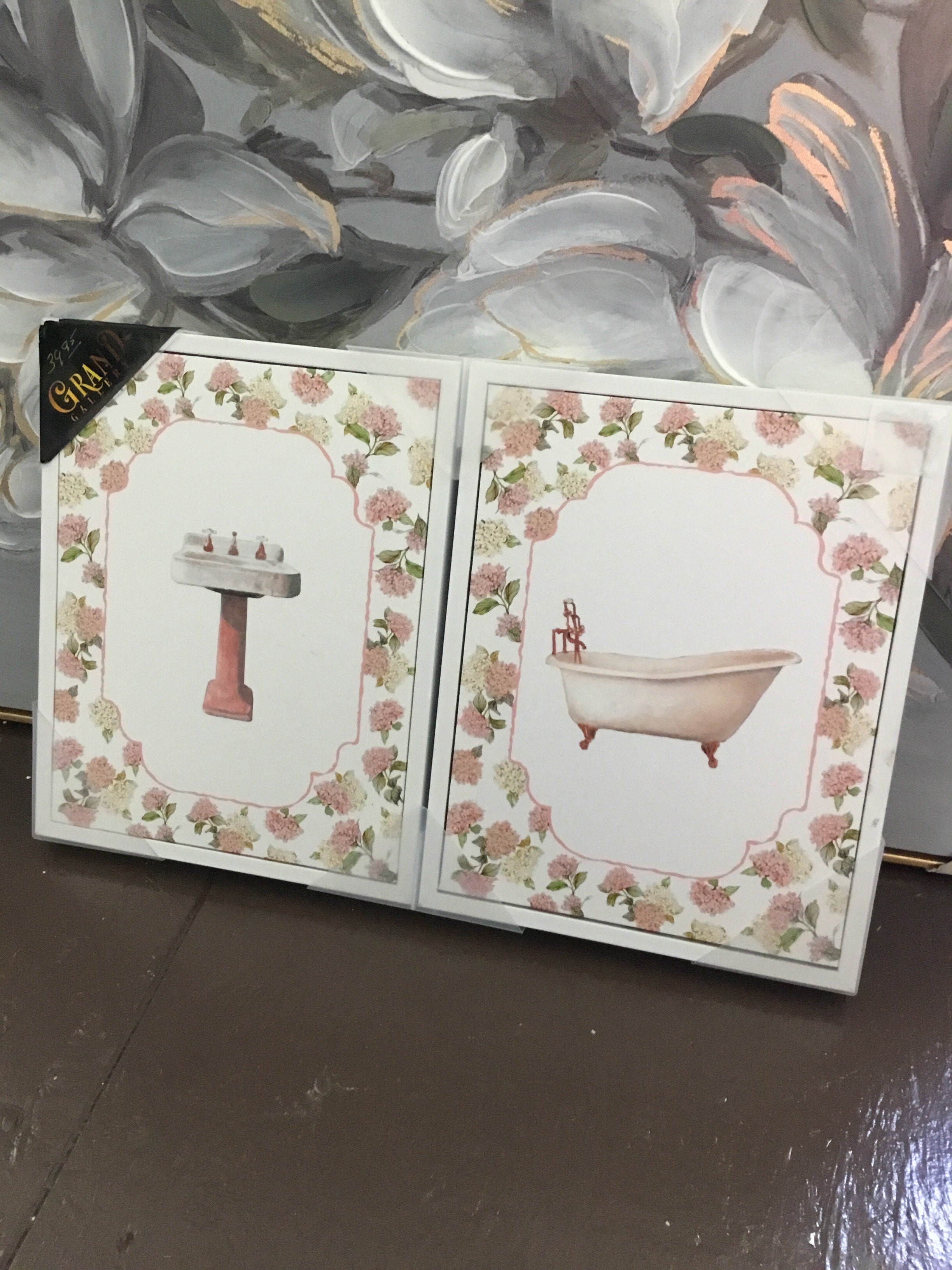 Grand gallery pink bathroom set