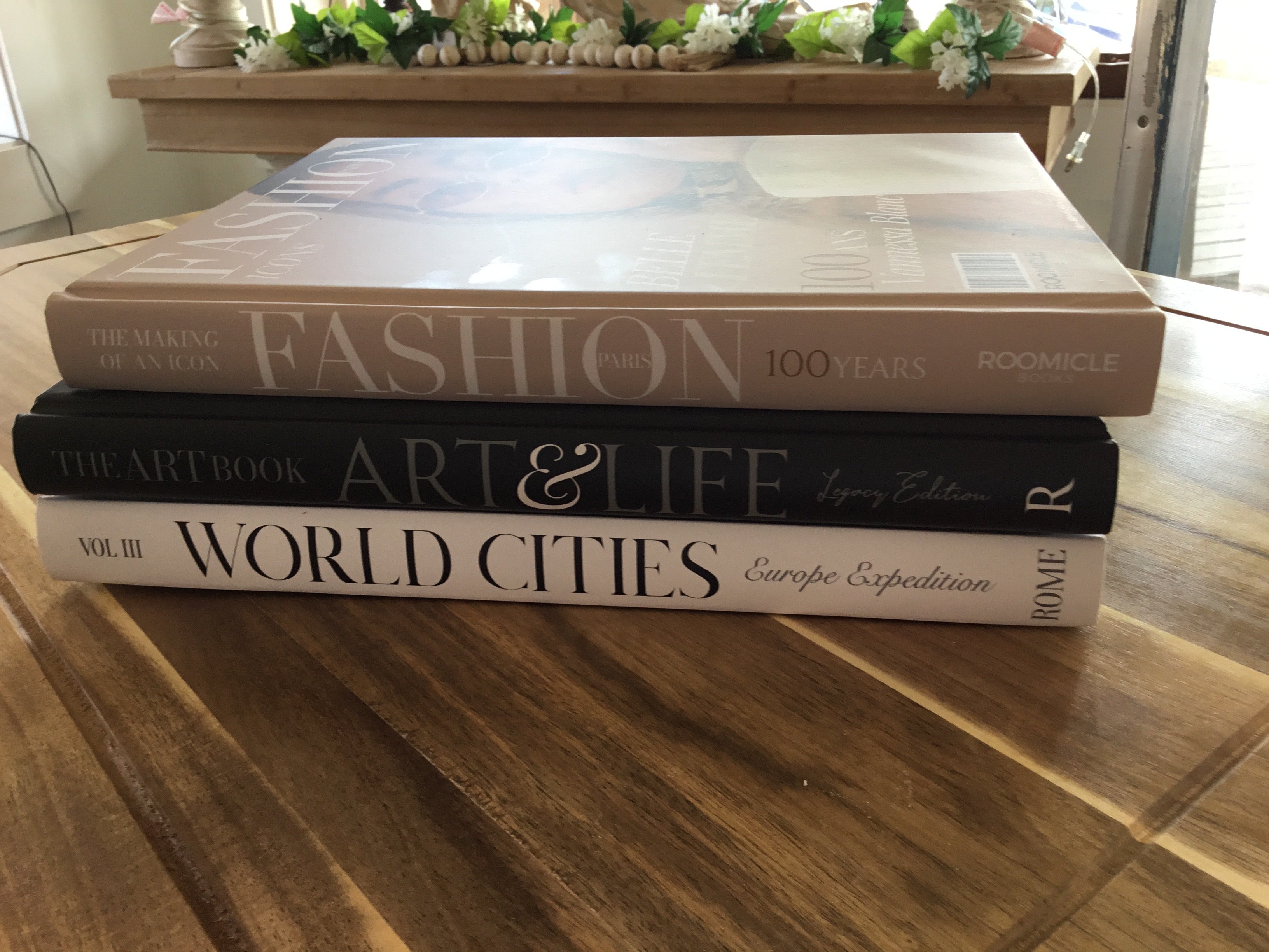Coffee table  notebooks
