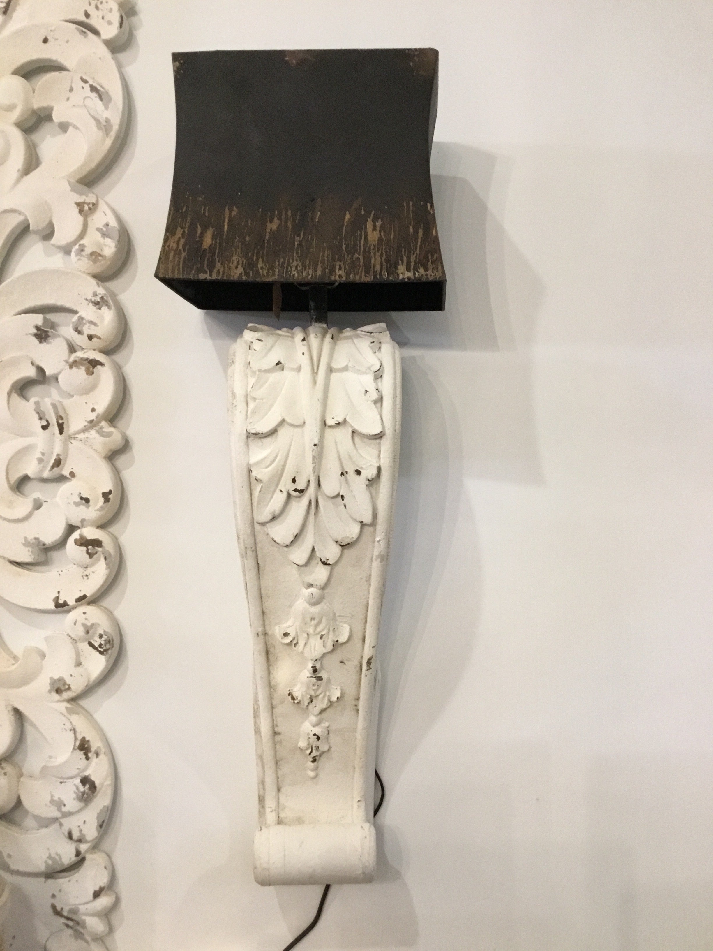 Scones wall lamp