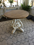 Circle Table with white base (G)