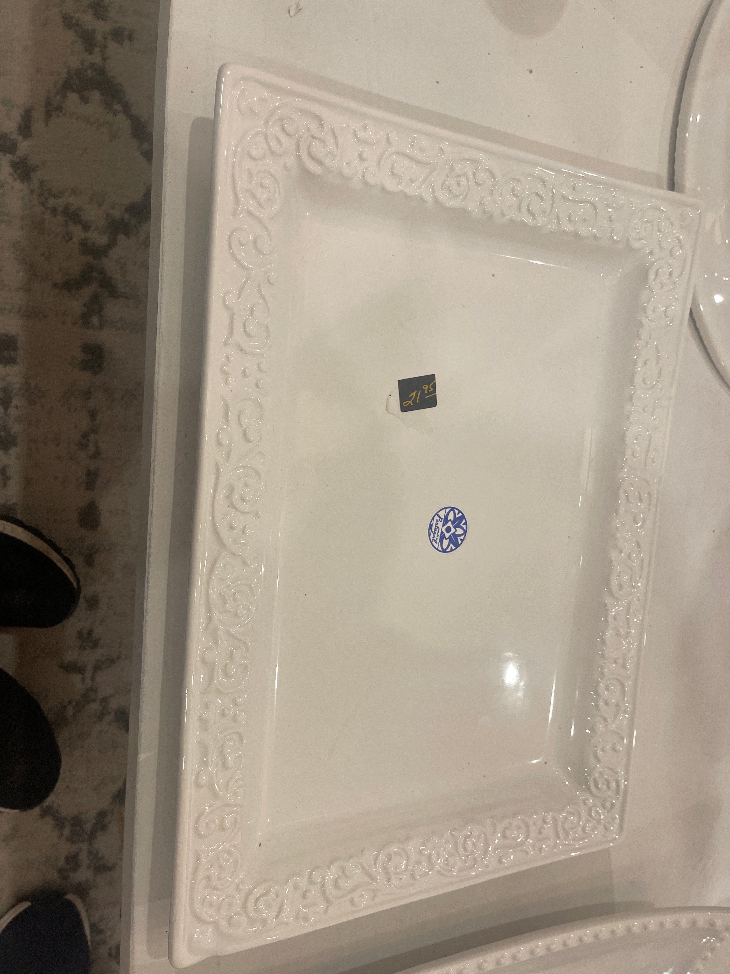 Serving platter