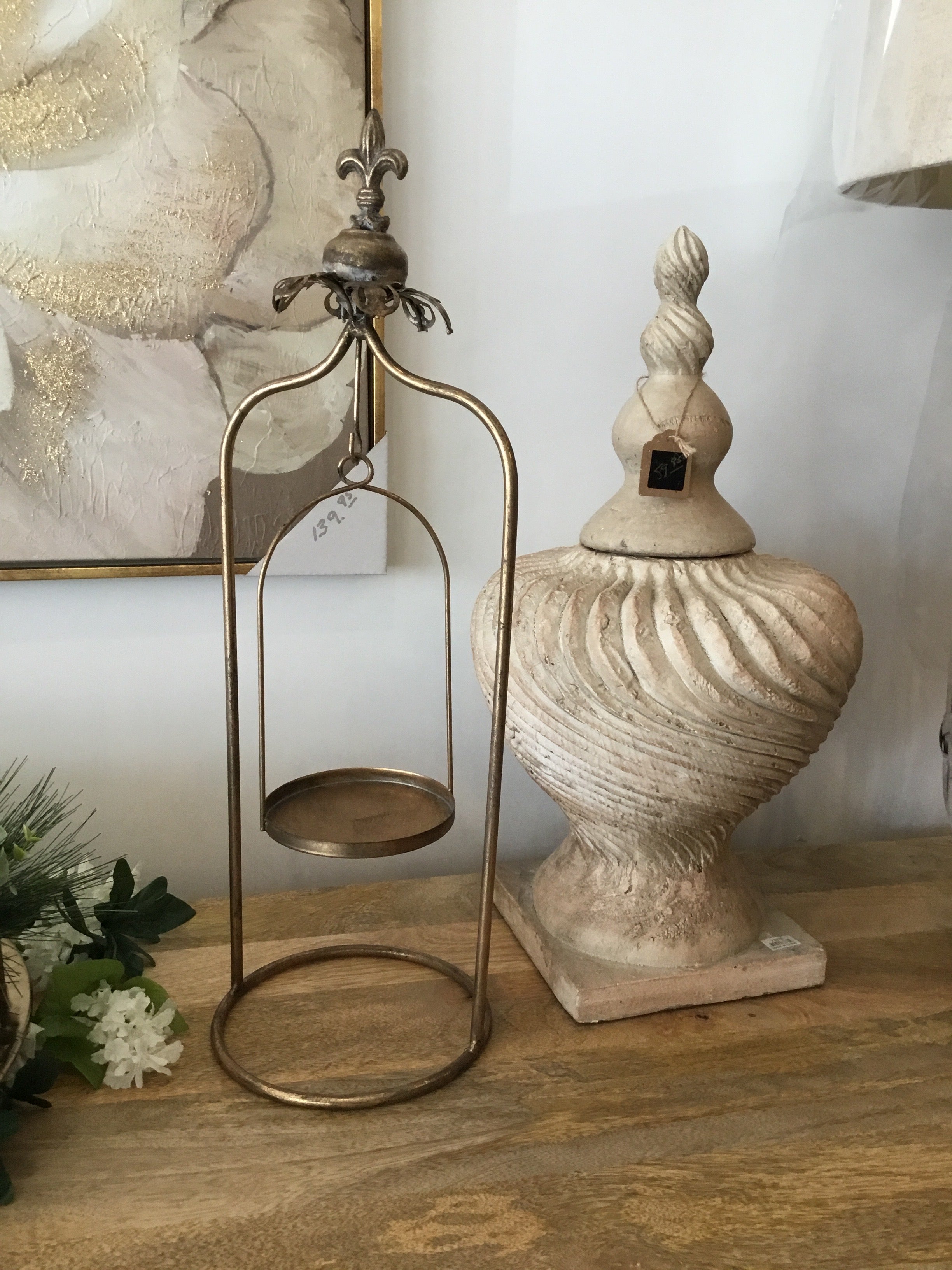 Floating candle holder