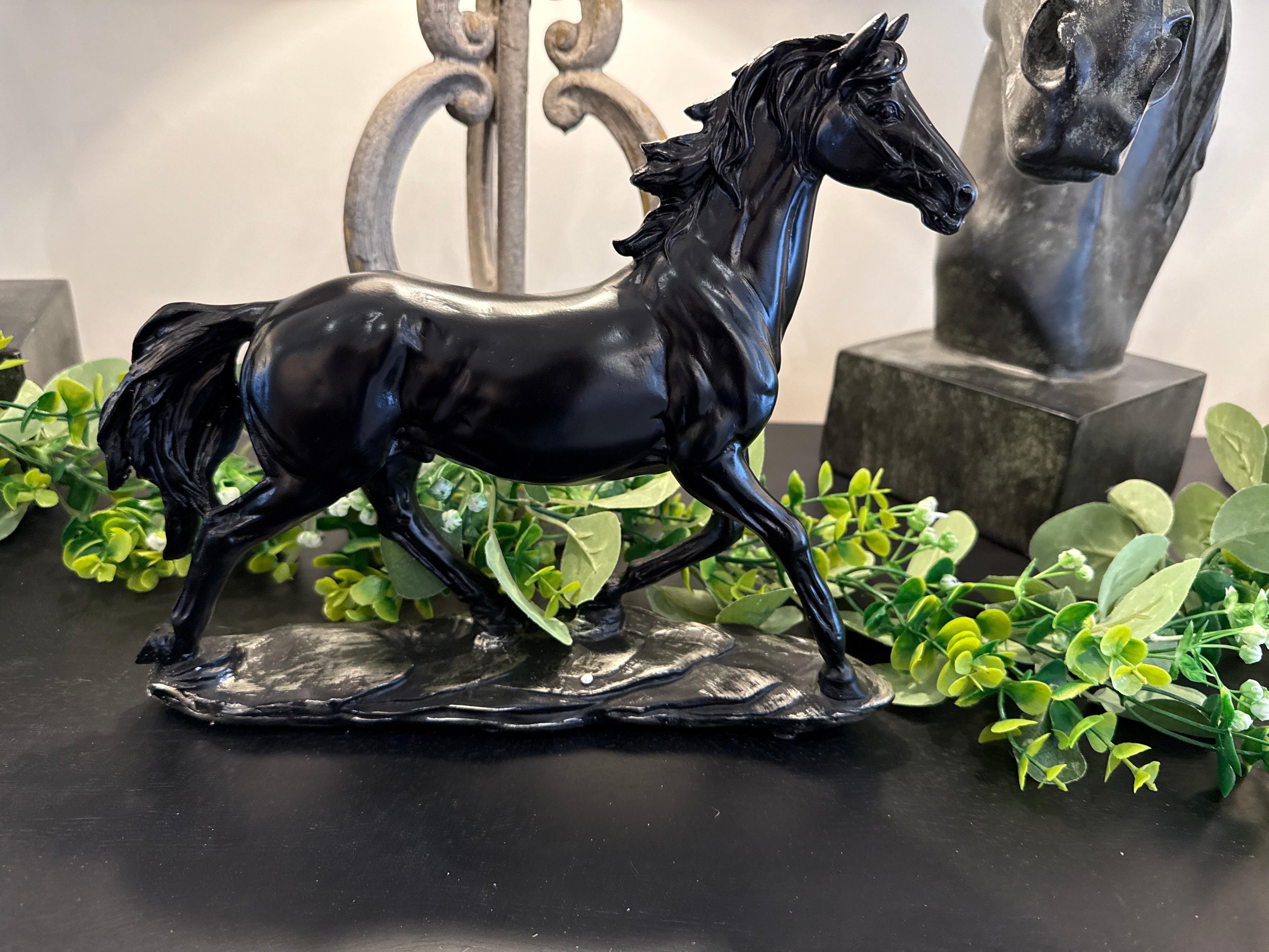 Small Horse black