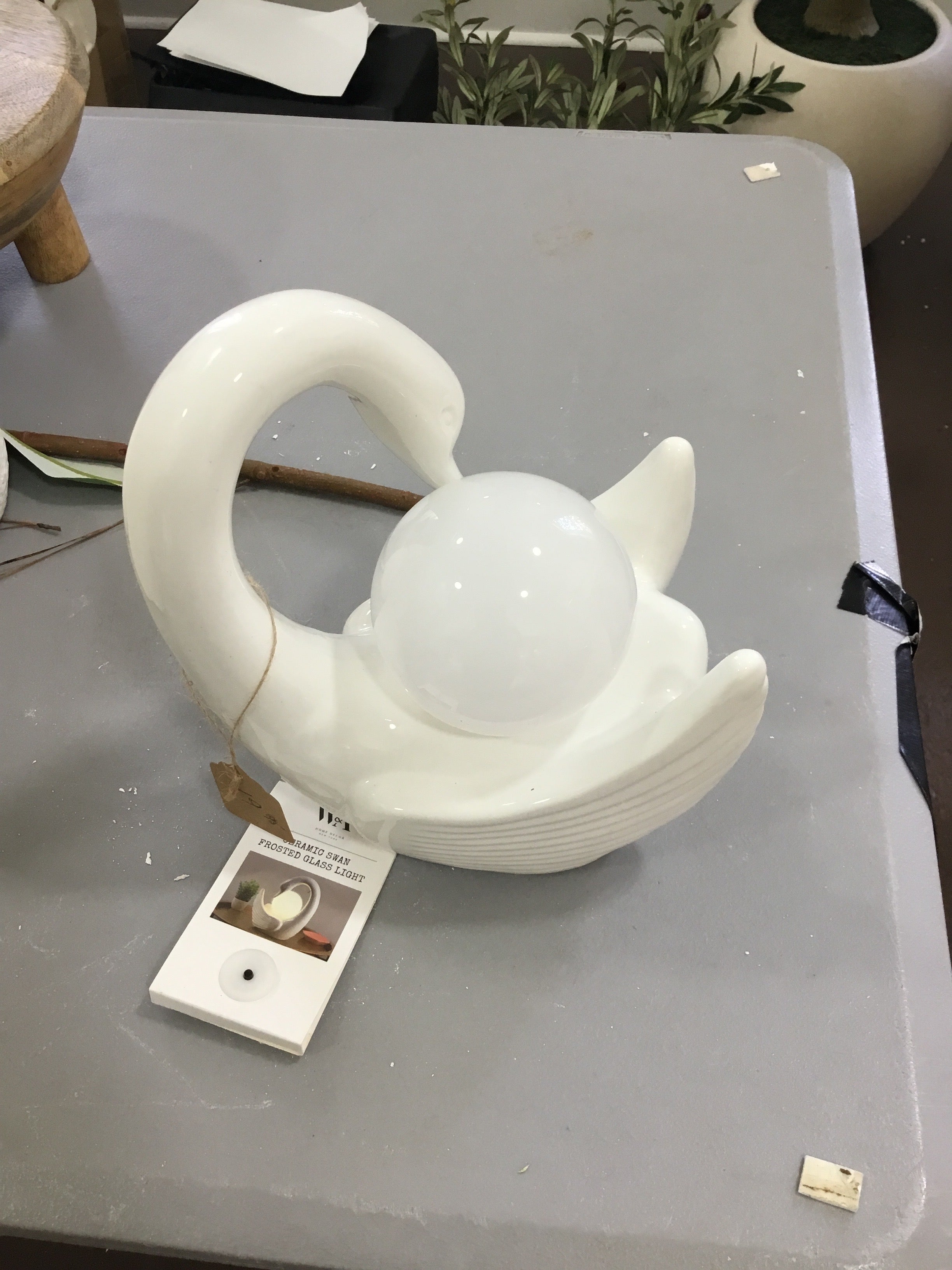 Ceramic frosted swan glass light